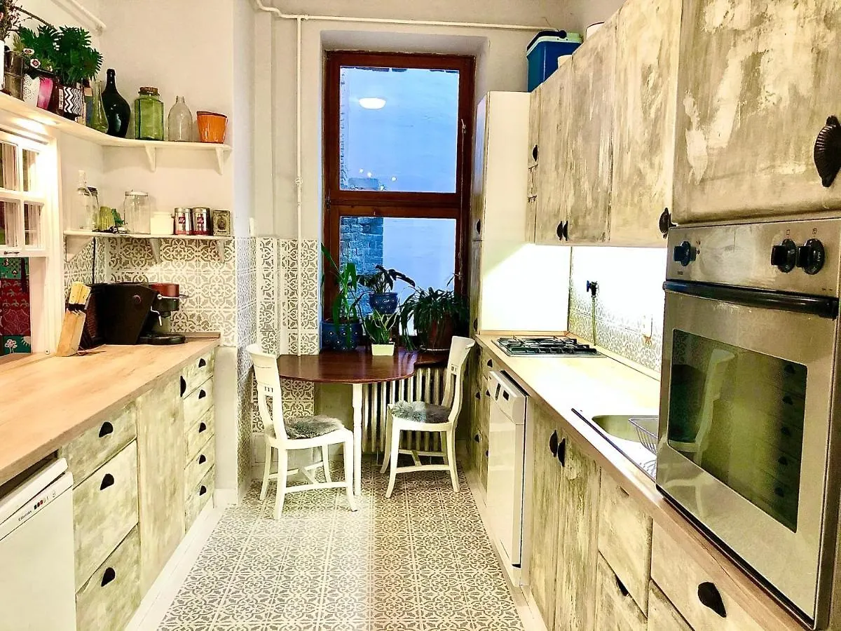 Arty Studio Flat At City Center Apartment Budapest Hungary